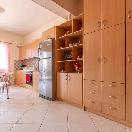 Elion Myloi Villa