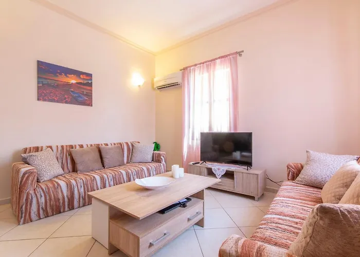 Villa Elion Myloi *